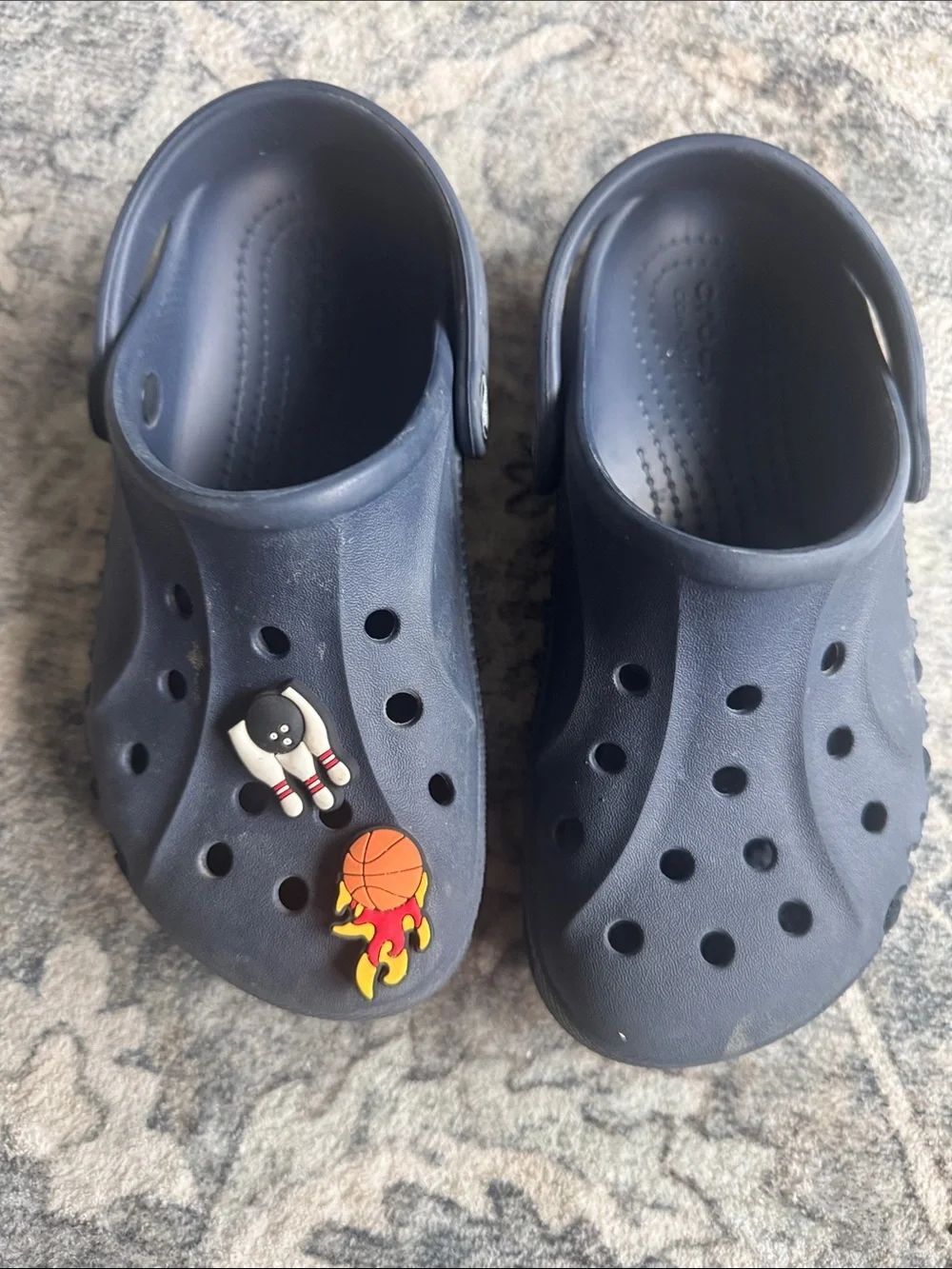 Kids Crocs - Picture 2 of 8